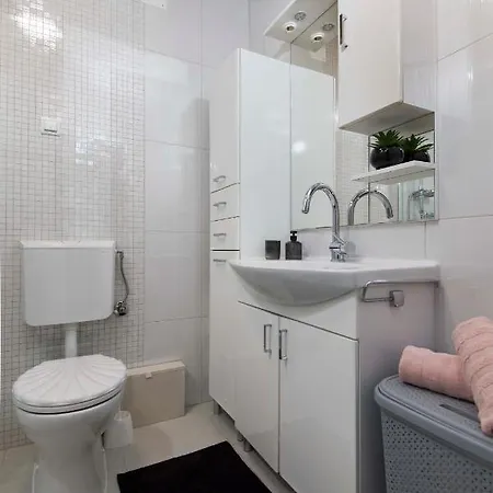 Apartment New Neda *