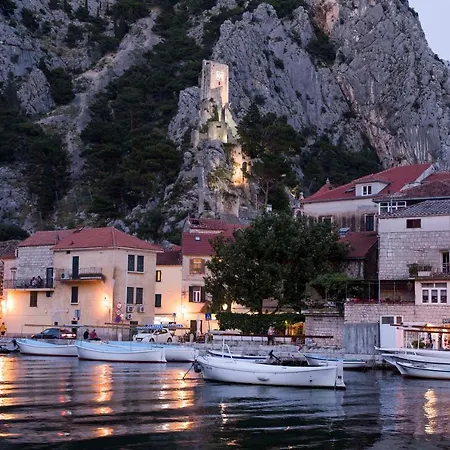 New Neda Apartment Omis